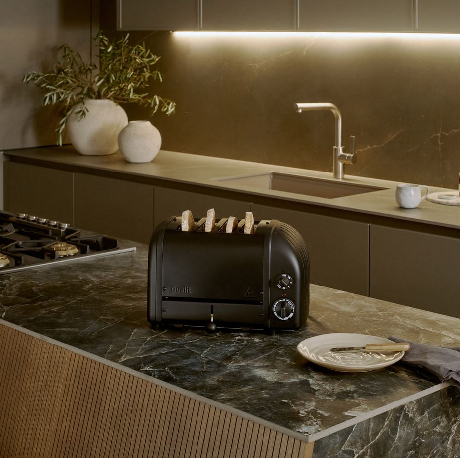 Dualit - Classic Toaster - Stealth Black